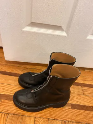 Steve Madden Jones Leather Zip Up Boots thumbnail 4