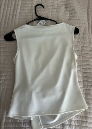 Express White Top thumbnail 2