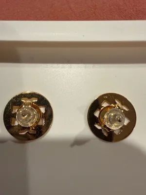 Tory Burch | Shiny Gold Logo Medallion Cutout Dome Earrings thumbnail 3