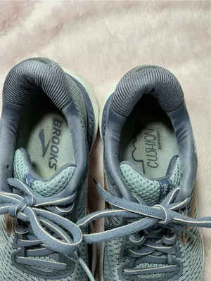 Brooks Women's Light Blue Gray Running Shoes b101 thumbnail 6