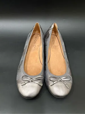 VIONIC Minna Ballet Flats in Pewter Metallic Gray Snake Print Cap Toe Size 6 thumbnail 3