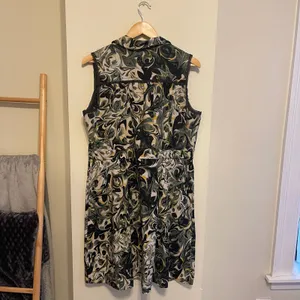Simply Vera Vera Wang Green Swirl Sleeveless Dress Size L thumbnail 8