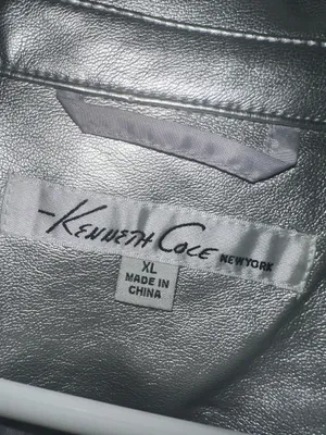 Silver jacket Size XL thumbnail 2