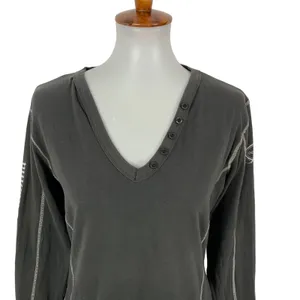 Gersemi Gray V Neck Long Sleeve Top Medium Minimalist Basic Casual Layer thumbnail 3