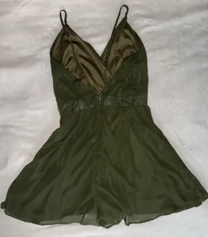 Charlotte Russe Romper Olive Green thumbnail 3