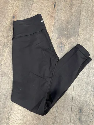 Lululemon black leggings size 8 thumbnail 1