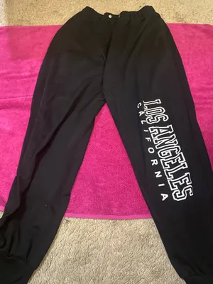Aeropostale Jeans, Aeropostale long sleeve, Chicago hoodie, Sanrio hello kitty shirt, Los Angeles sweatpants SHEIN,MTV thumbnail 12
