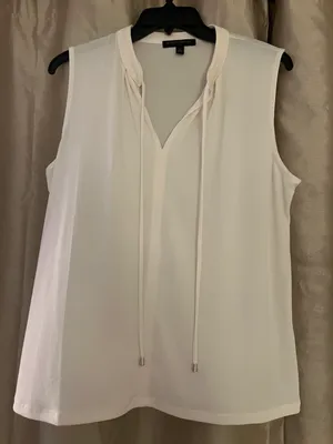 Banana Republic sleeveless slightly off-white V-neck blouse thumbnail 1