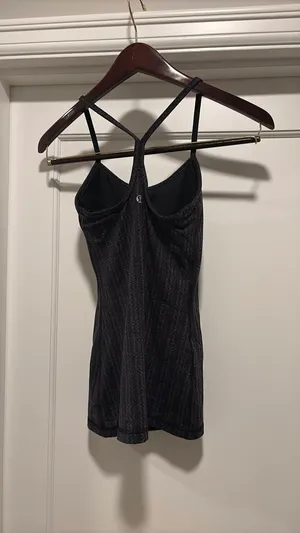 Lululemon Energy Tank Top Built-In Bra Zig-zag Stripe thumbnail 3