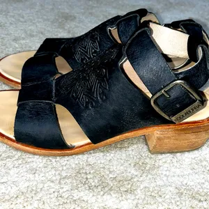 UGG Koolaburra Santae barbare WOMENS sandals 7.5, dark navy thumbnail 2