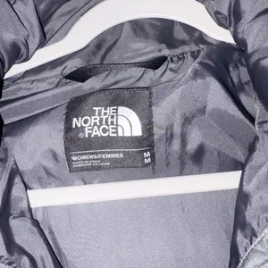 The North Face‎ Gotham Womens Goose Down Hooded Jacket Gray Medium thumbnail 14