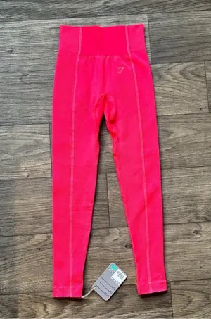 Gymshark Ultra Seamless Leggings- Neon Pink thumbnail 4