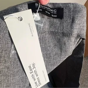 BloomChic Women's Plus Size 30 Dress Pants Trousers Light Gray Straight‎ Pleated thumbnail 9