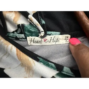Hearts and Hips Women Size 2X Floral Criss Cross Back‎ A-Line Black Dress thumbnail 4