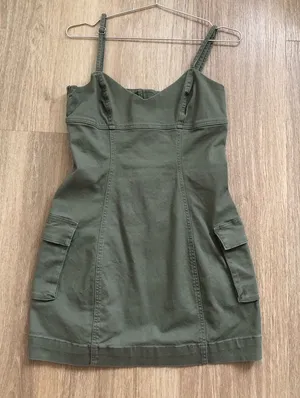 Cotton On Green 100% Cotton Cargo pocket Dress thumbnail 1