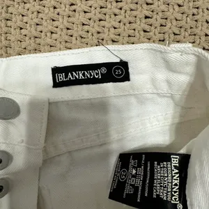 BLANKNYC White Denim Shorts thumbnail 3