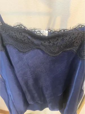Brand New sexy top Women’s A New Day Navy Satin Camisole Black Lace Trim XXL NEW thumbnail 5