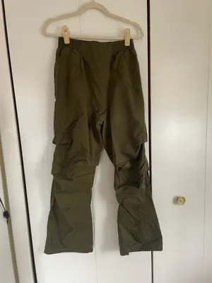Halara Mid Rise Side Pocket Ruched Straight Leg Casual Cotton Pants thumbnail 2