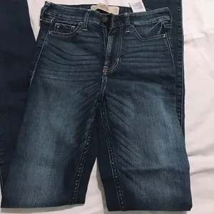Hollister blue super skinny jeans thumbnail 1