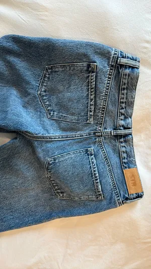 Stradivarius low rise jeans thumbnail 3