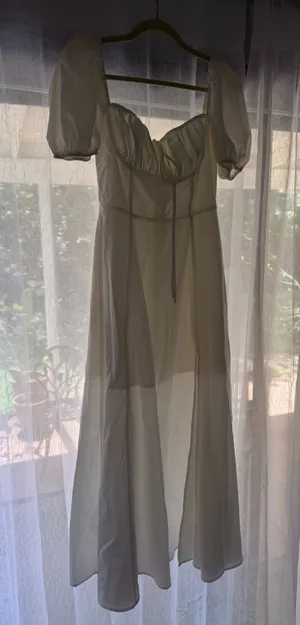 White maxi dress thumbnail 1