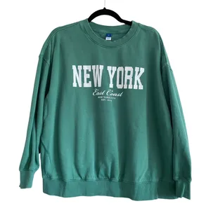 Old Navy Green Crewneck New York Graphic Sweatshirt Size Medium thumbnail 1