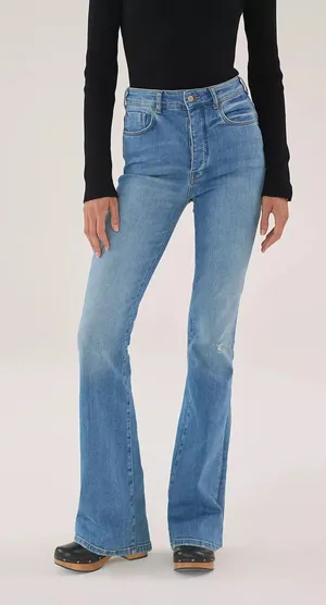 Anthropologie Pilcro‎ The Icon Flare Jeans 29 Blue Button Fly High Rise Denim thumbnail 1