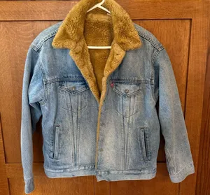 Levi's Denim Reversible Trucker Jacket with Faux fur Lining thumbnail 1