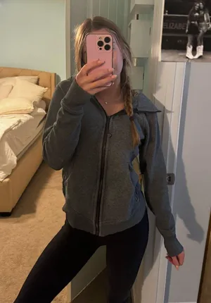 Full-Zip Lululemon Jacket 6 Black thumbnail 1