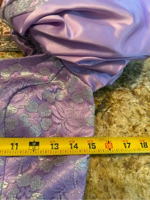 Vintage Lilac Floral Midi Dress with Puff Sleeves thumbnail 9