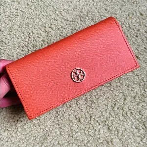 Tory Burch sunglasses case 🕶️👓 thumbnail 4
