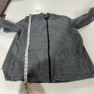 Lululemon Pleat To‎ Street Bomber Jacket in Heathered Snow Slub Coal Size 6 thumbnail 10