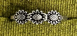 Boho/Chic Silver 3 Sunflowers Stainless Steel Band Size 6 thumbnail 1