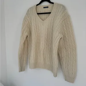 Chunky Wool Cable Knit Sweater thumbnail 2