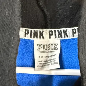 PINK Victoria's Secret Black and Blue Turtleneck Sweater thumbnail 4