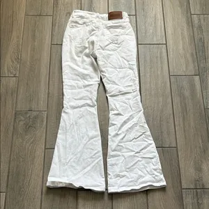 White Flare & Wide Leg Jeans thumbnail 4