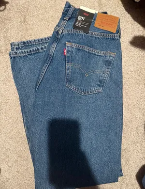 Levi’s 501 90s thumbnail 3