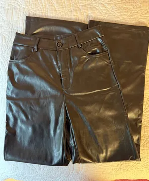 SHEIN Black Faux Leather Wide-Leg Jeans thumbnail 2