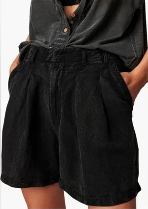 Free People Calla Pleated Linen Shorts B2108 thumbnail 1