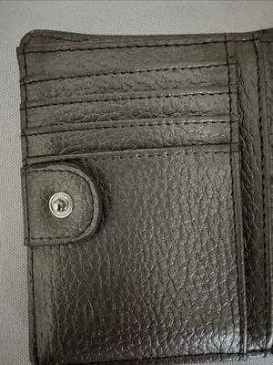 Compact Pebbled Leather Bifold Wallet in Silver thumbnail 5