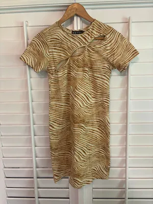 Motel tan And White Zebra‎ Print Dress Size thumbnail 1