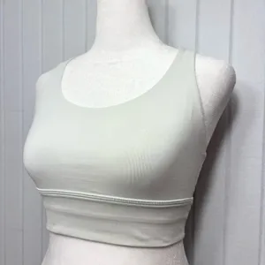 Lululemon Strappy Back Crop‎ Sports Bra Top Yoga Size 4 thumbnail 3