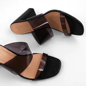 Black heels Size 8 thumbnail 1