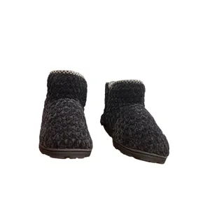 Muk Luks Cozy Black Knit Faux Fur Lined Slipper Booties Womens Size 8 thumbnail 12
