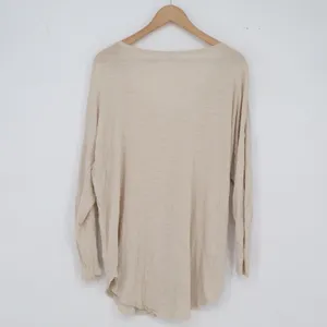 Old Navy Top Womens XL Luxe Beige Slub Knit V-Neck Long Sleeve Relaxed Excellent thumbnail 4