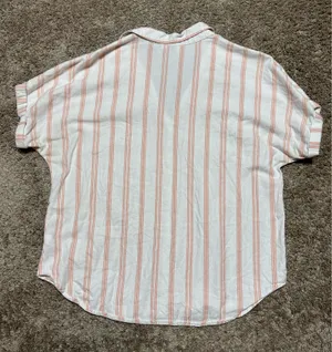 Universal Threads Striped Top thumbnail 2