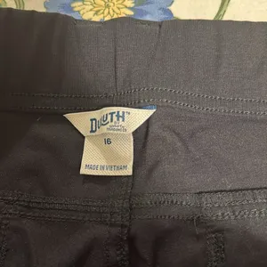Duluth Dry on the fly 10” cargo black woman plus size 16 shorts thumbnail 8