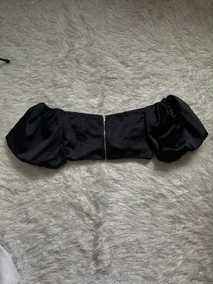Lulu’s‎ Crop Top thumbnail 2