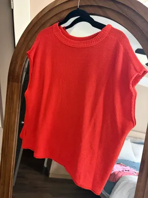 Orange short sleeve sweater  thumbnail 2