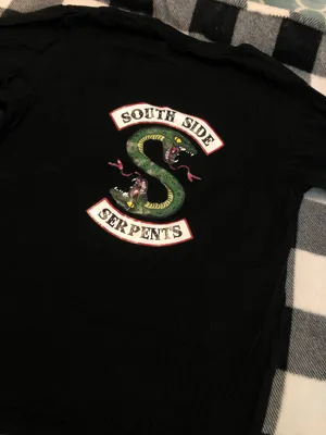 Amazon Riverdale T-shirt thumbnail 5
